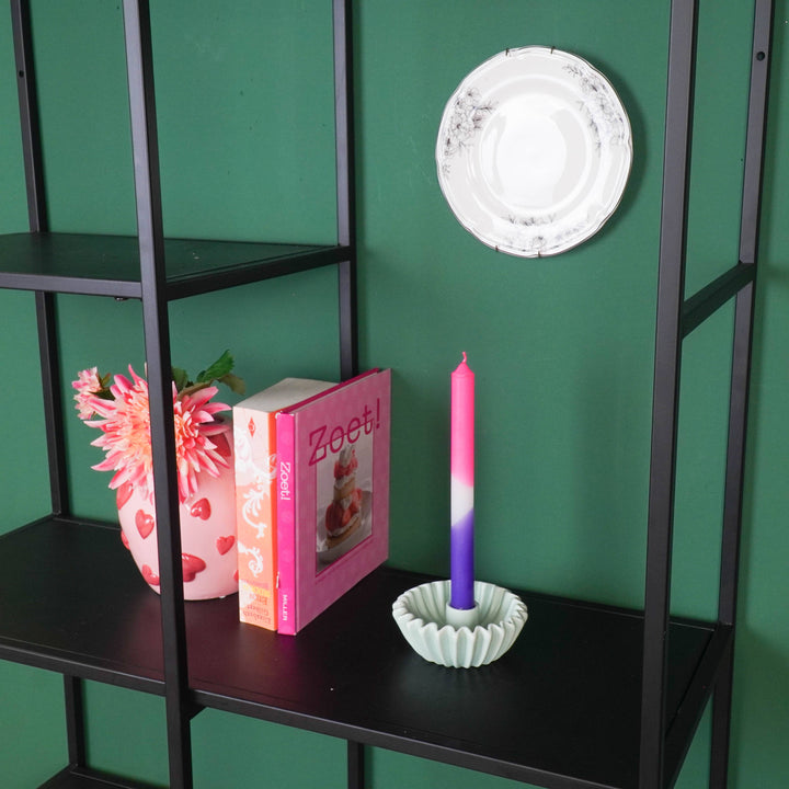 Faltkerzenhalter mit Dinnerkerze dekoriert