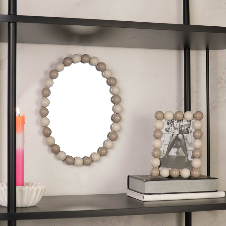 Bilderrahmen Blasen als Teil einer Bilderwand