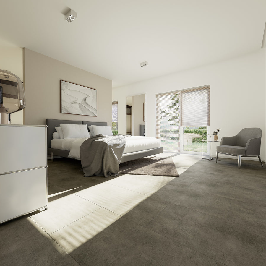 Dunkler Designboden Leonie mit Betonstruktur – ideal für stilvolle, urbane Wohn- und Geschäftsräume.